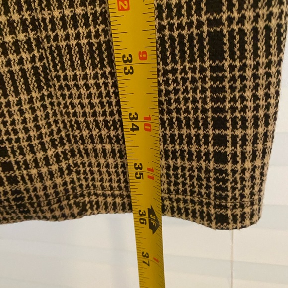 NWT Plaid Dress with Flared Sleeves - Picture 7 of 7